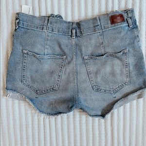 Hollister light wash, button up shorts